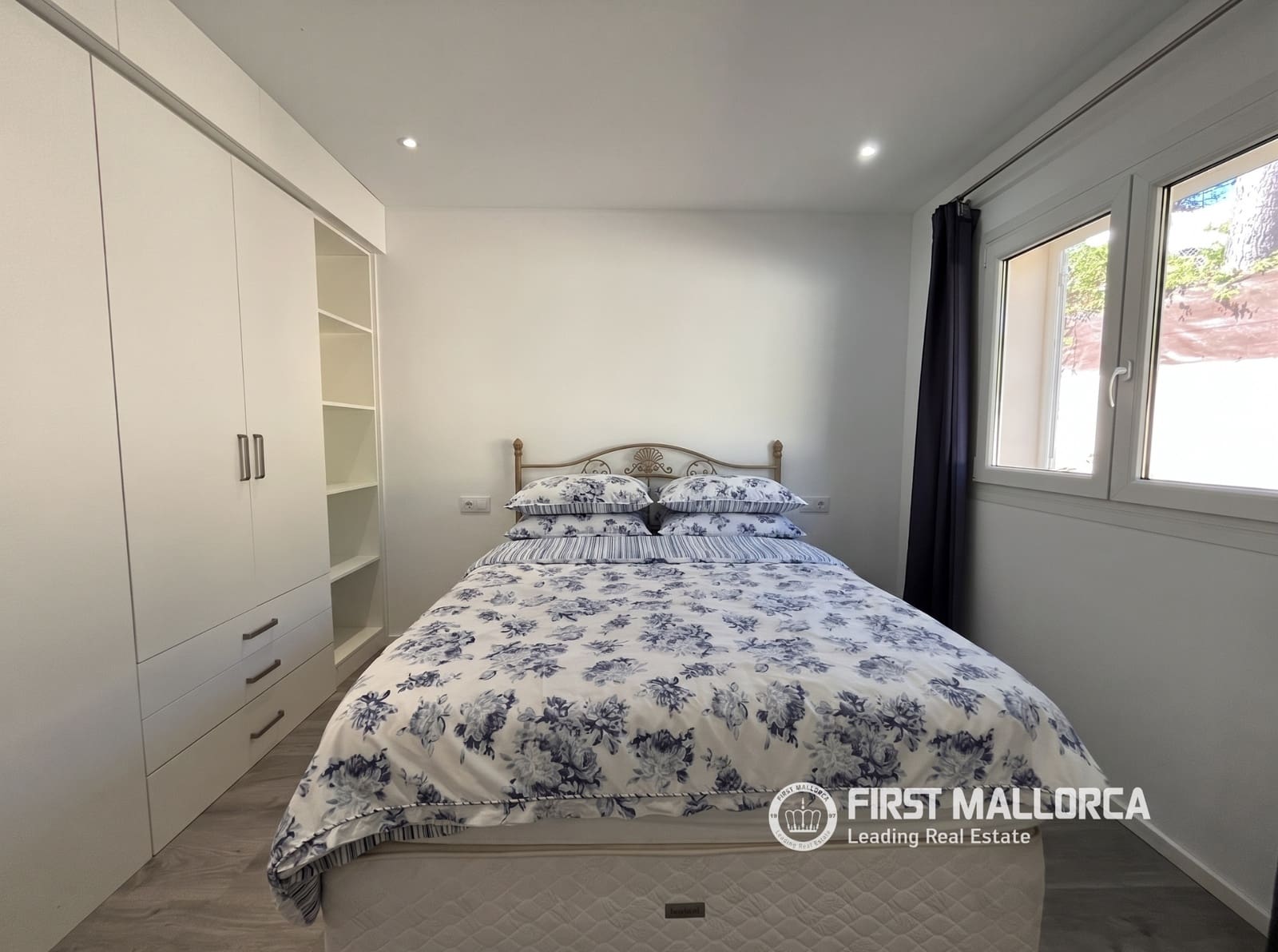4 soveværelse Villa til salg i El Toro / Port Adriano med swimmingpool garage - € 2.150.000 (Ref: 9926359)