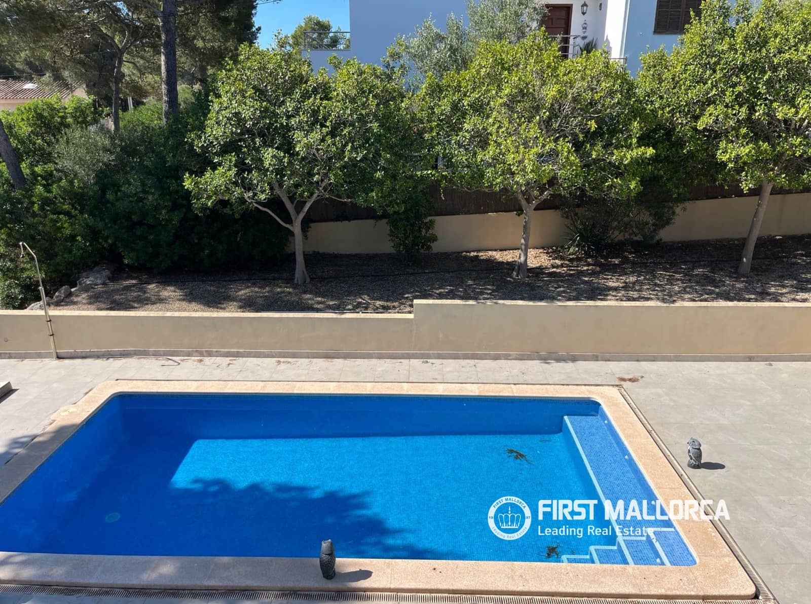 4 soveværelse Villa til salg i El Toro / Port Adriano med swimmingpool garage - € 2.150.000 (Ref: 9926359)