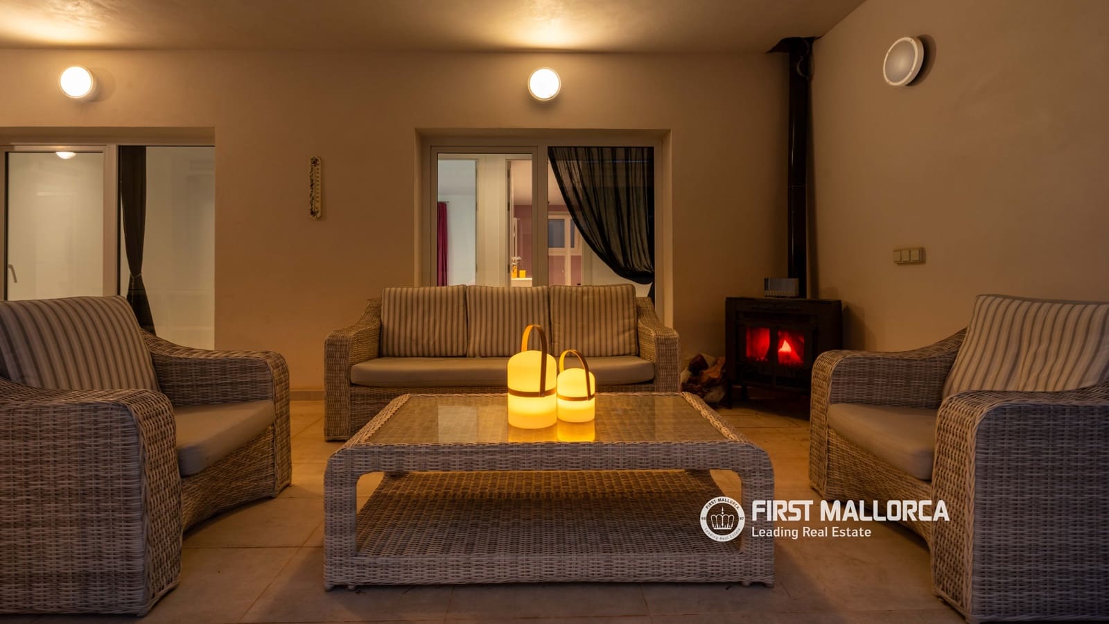 4 bedroom Villa for sale in El Toro / Port Adriano with pool garage - € 2,150,000 (Ref: 9926359)