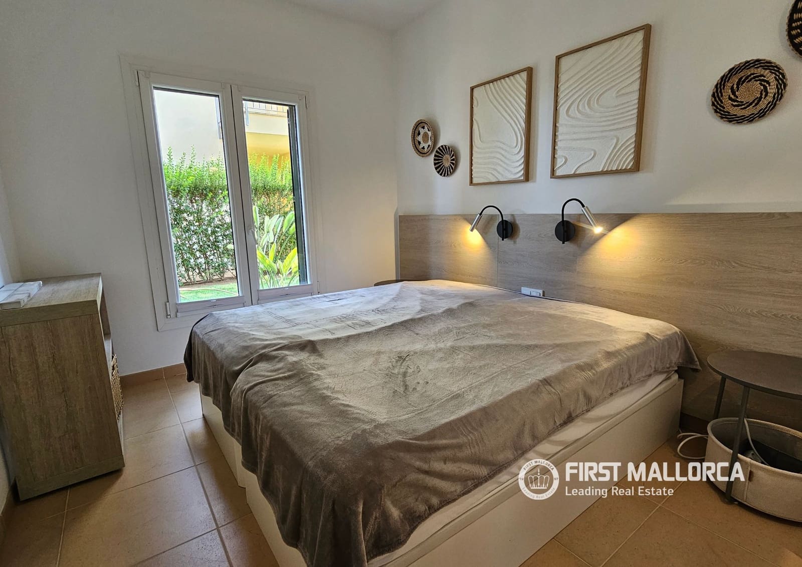 2 bedroom Apartment for sale in Sa Rapita / La Rapita with pool garage - € 479,000 (Ref: 9926360)