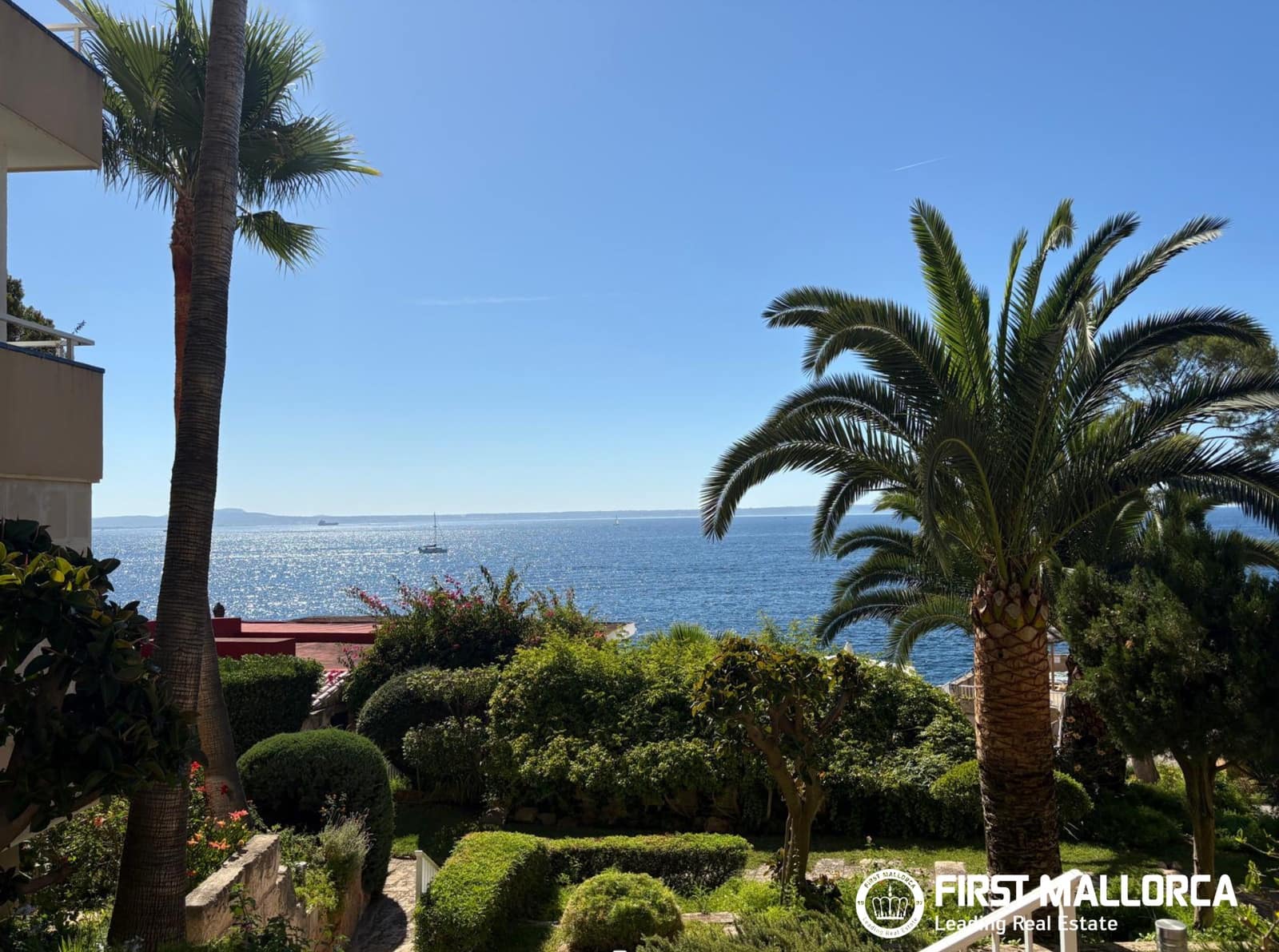 2 bedroom Apartment for sale in Illetas with pool garage - € 650,000 (Ref: 9926363)