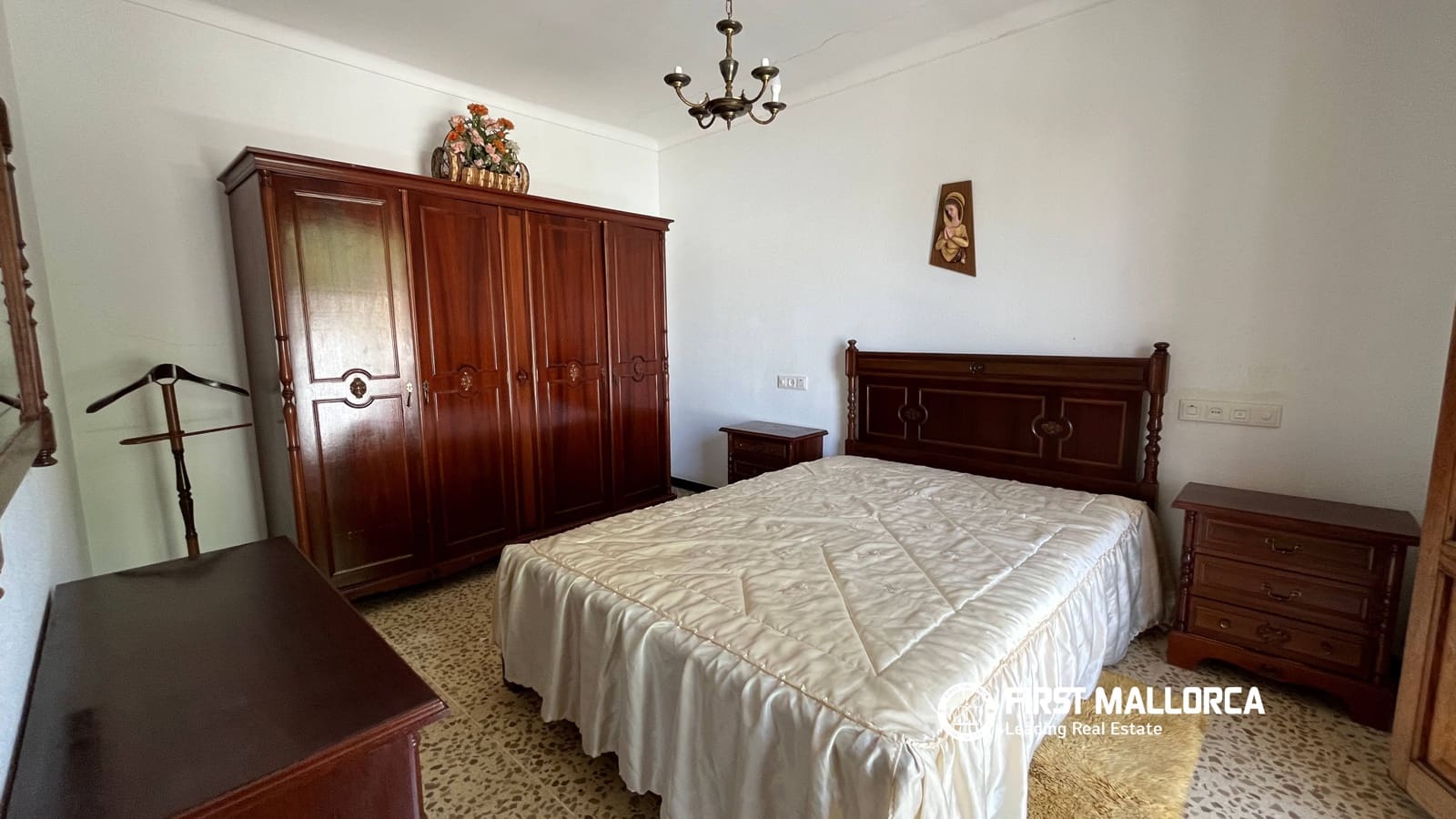 4 bedroom Terraced Villa for sale in Sa Pobla with garage - € 495,000 (Ref: 9926364)