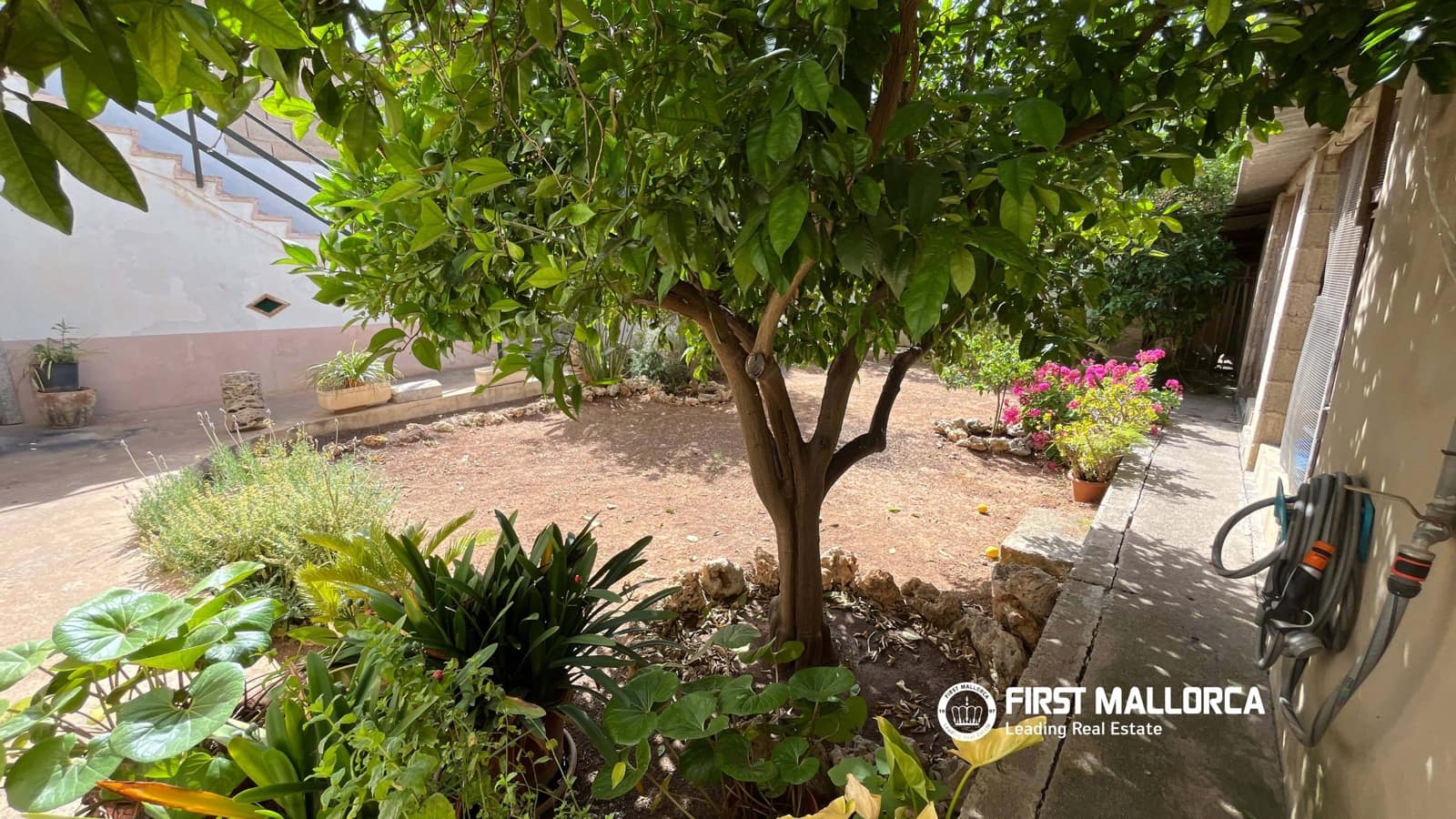 4 bedroom Terraced Villa for sale in Sa Pobla with garage - € 495,000 (Ref: 9926364)
