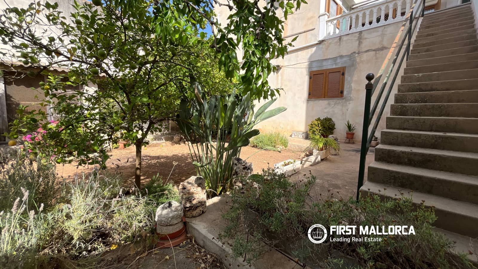 4 bedroom Terraced Villa for sale in Sa Pobla with garage - € 495,000 (Ref: 9926364)