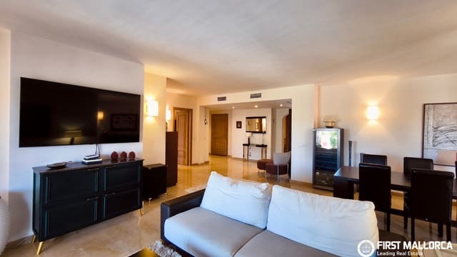 Ático de 3 habitaciones en Santa Ponsa, Calvià en venta con piscina garaje - 1.640.000 € (Ref: 9926366)
