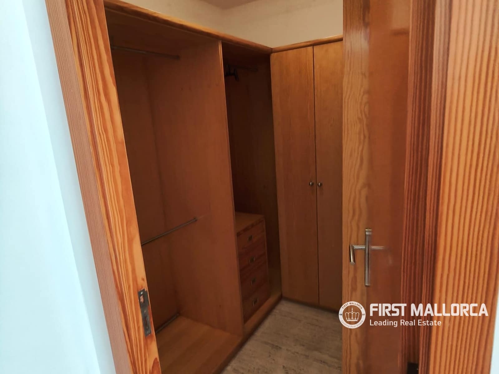 3 bedroom Villa for rent in Palma de Mallorca with garage - € 3,100 (Ref: 9926367)