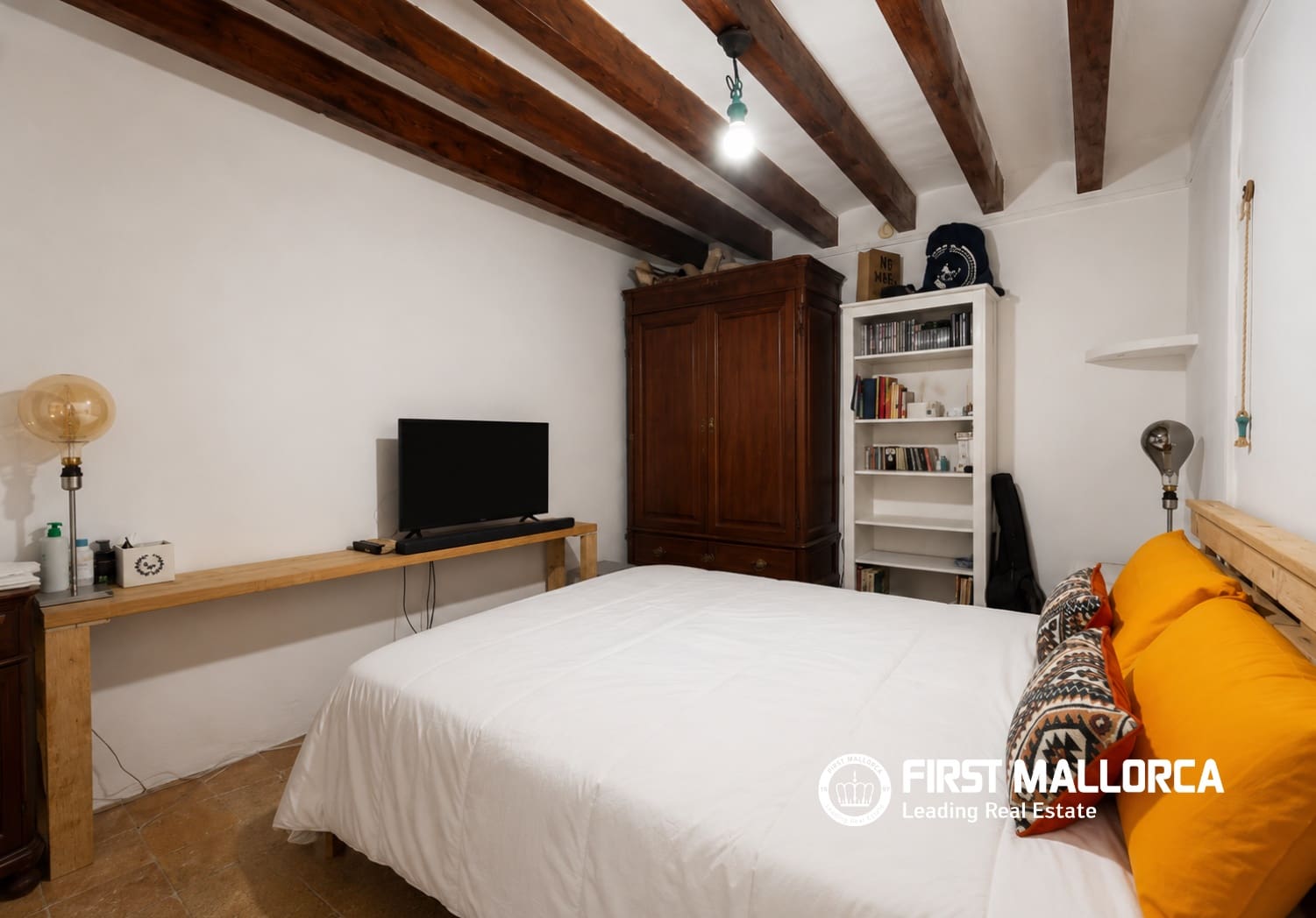 4 bedroom Villa for sale in Caimari - € 530,000 (Ref: 9926368)