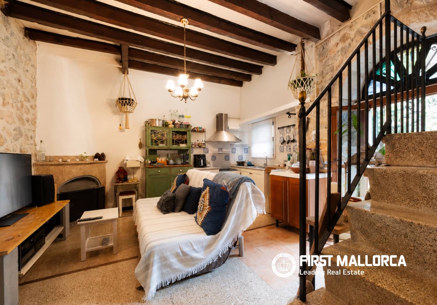 4 bedroom Villa for sale in Caimari - € 530,000 (Ref: 9926368)