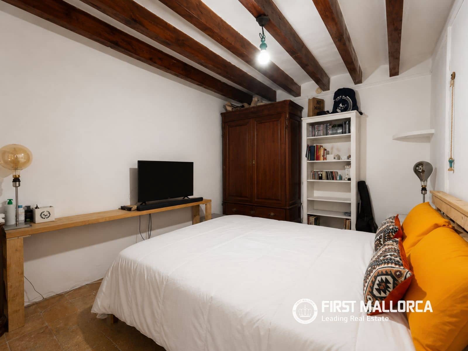4 bedroom Villa for sale in Caimari - € 530,000 (Ref: 9926368)