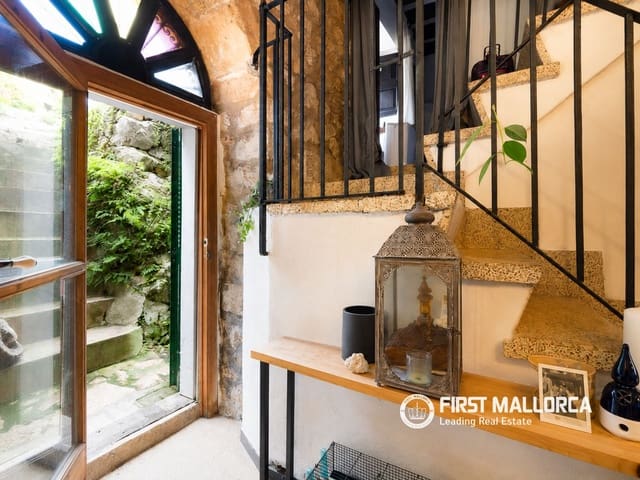 4 bedroom Villa for sale in Caimari, Selva - € 530,000 (Ref: 9926368)