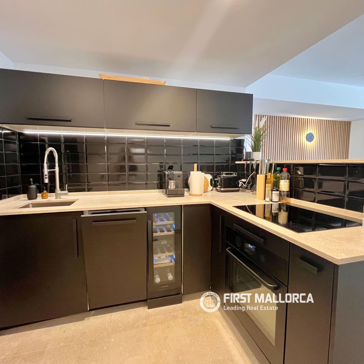 2 bedroom Apartment for sale in Illetas with pool - € 698,000 (Ref: 9928528)