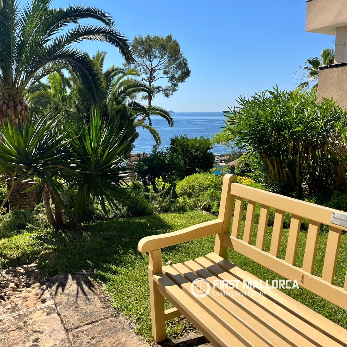 2 bedroom Apartment for sale in Illetas with pool - € 698,000 (Ref: 9928528)