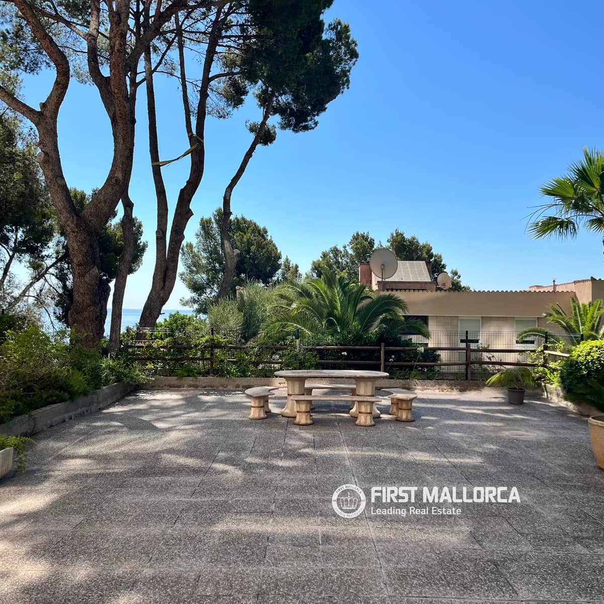 2 bedroom Apartment for sale in Illetas with pool - € 698,000 (Ref: 9928528)