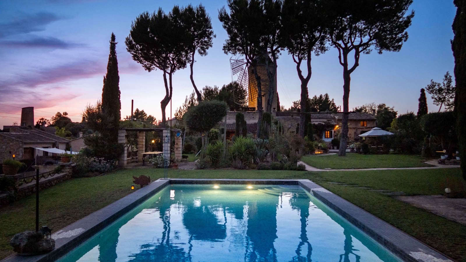 5 bedroom Finca/Country House for sale in Santa Eugenia with pool garage - € 6,950,000 (Ref: 9932376)