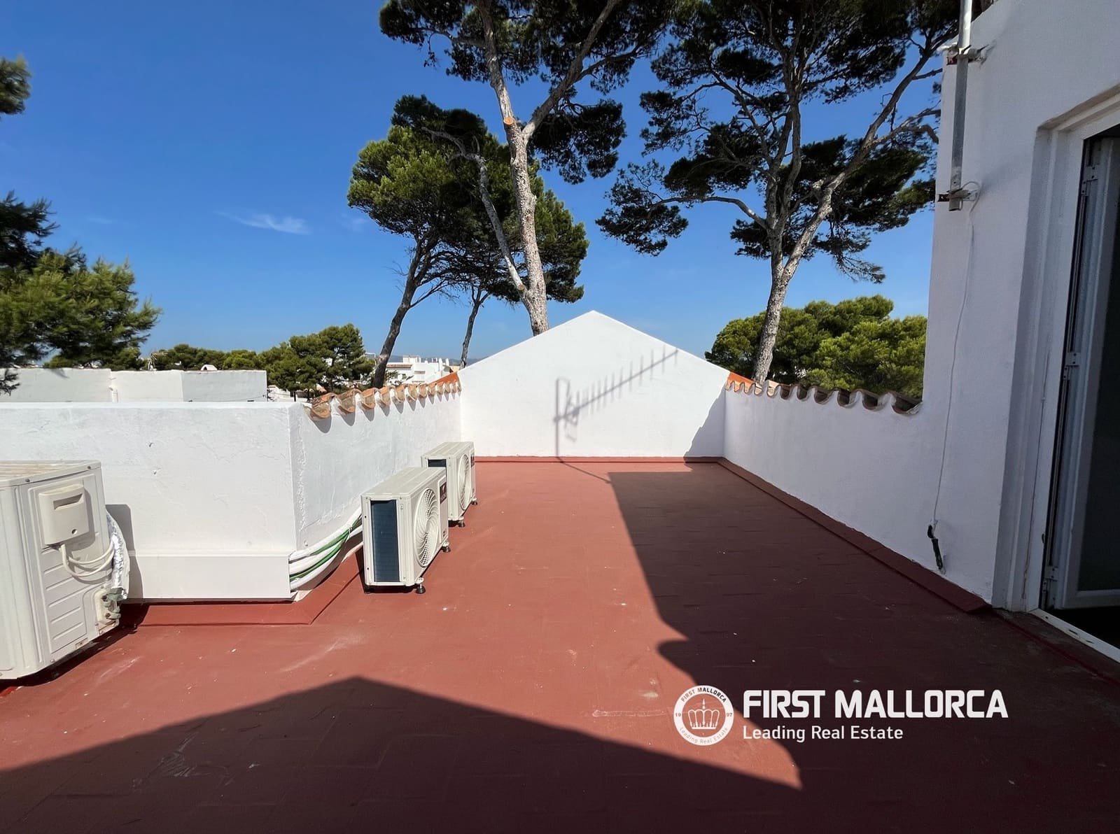 3 camera da letto Villetta Bifamiliare da affittare in Palma de Mallorca con garage - 3.000 € (Rif: 9932377)