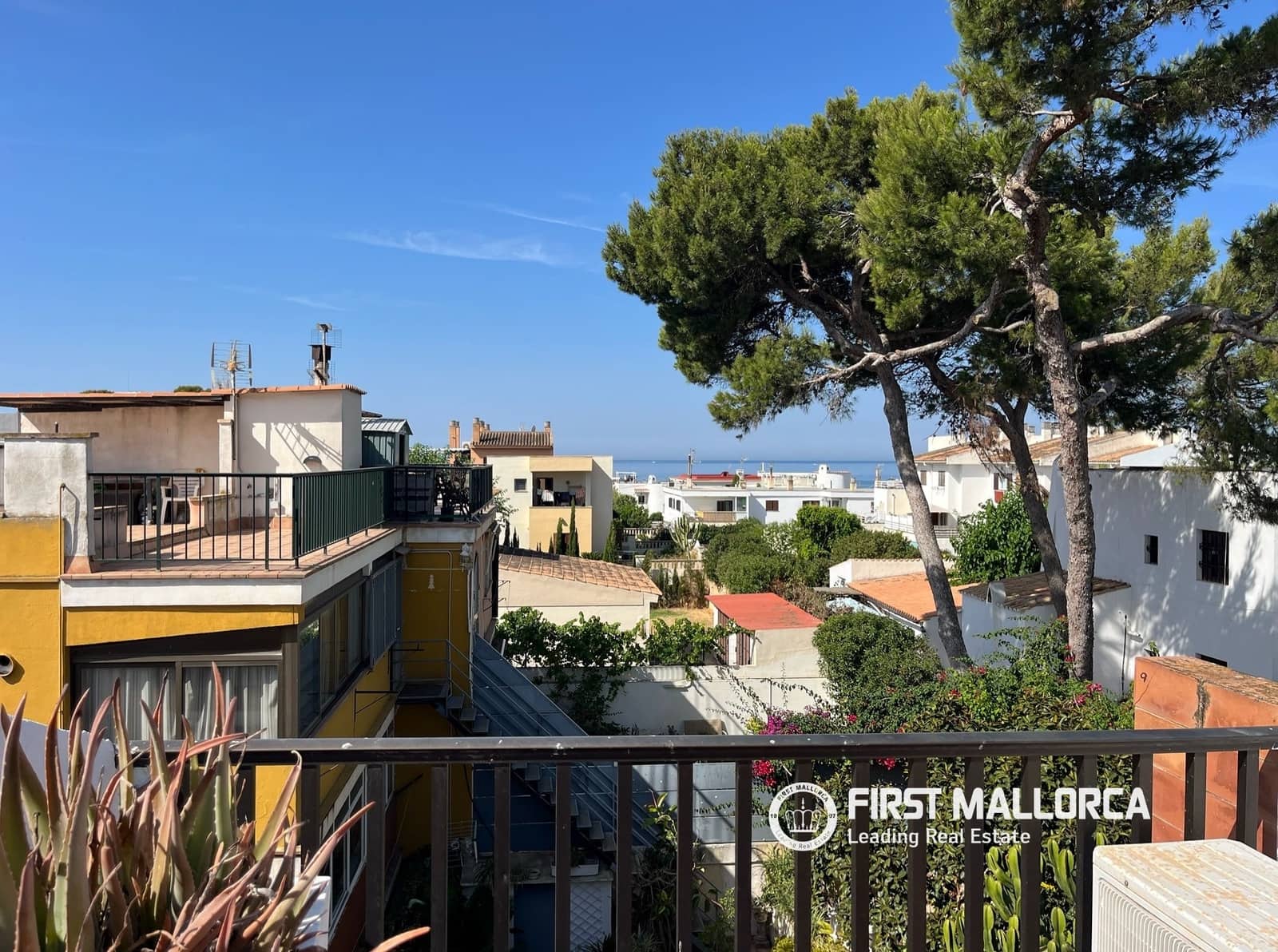 3 camera da letto Villetta Bifamiliare da affittare in Palma de Mallorca con garage - 3.000 € (Rif: 9932377)