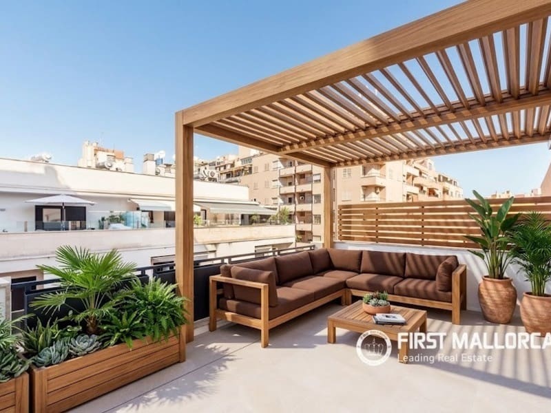 2 Zimmer Penthouse zu vermieten in Palma de Mallorca mit Garage - 3.150 € (Ref: 9935273)