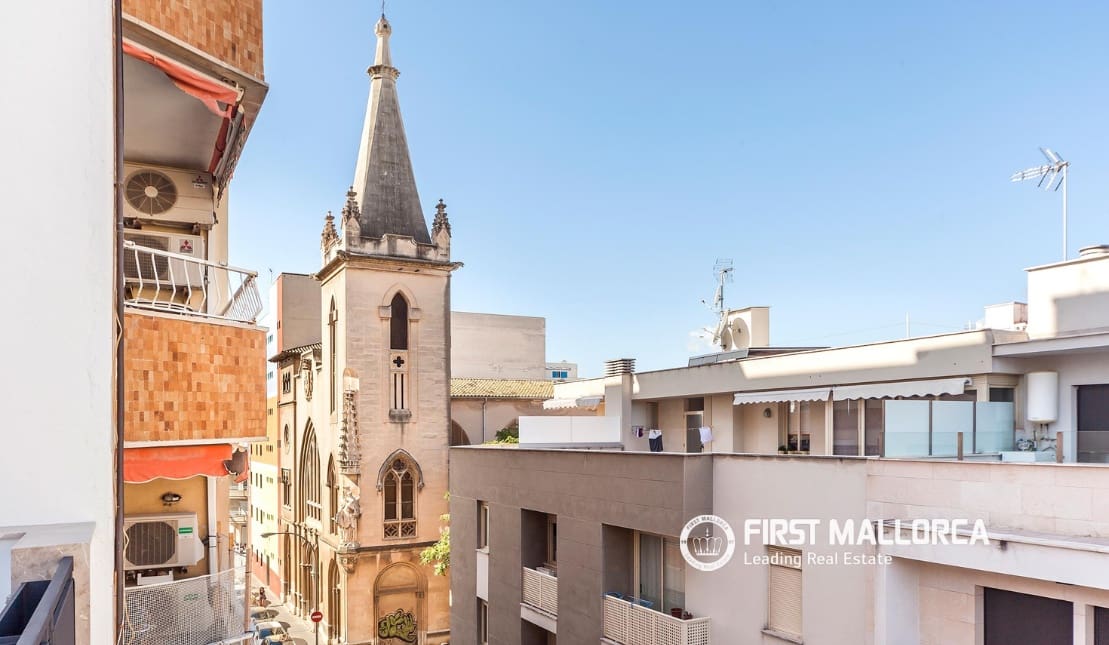 2 Zimmer Penthouse zu vermieten in Palma de Mallorca mit Garage - 3.150 € (Ref: 9935273)