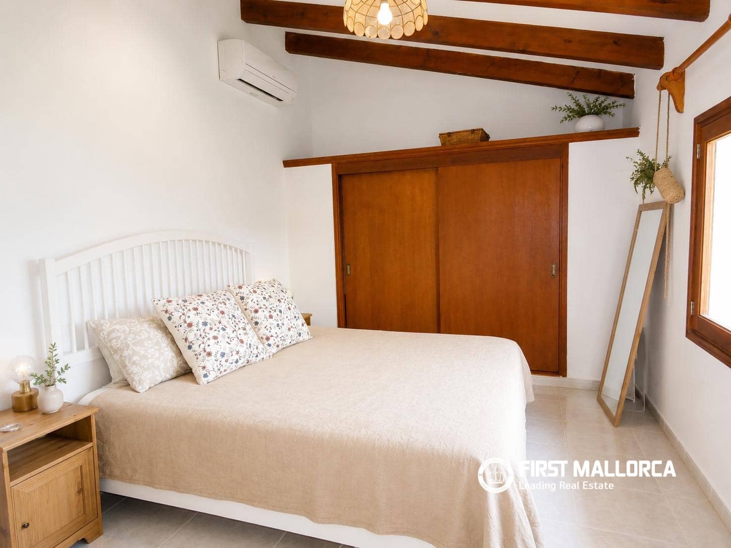 3 bedroom Finca/Country House for rent in Pollensa / Pollenca with garage - € 2,100 (Ref: 9935275)