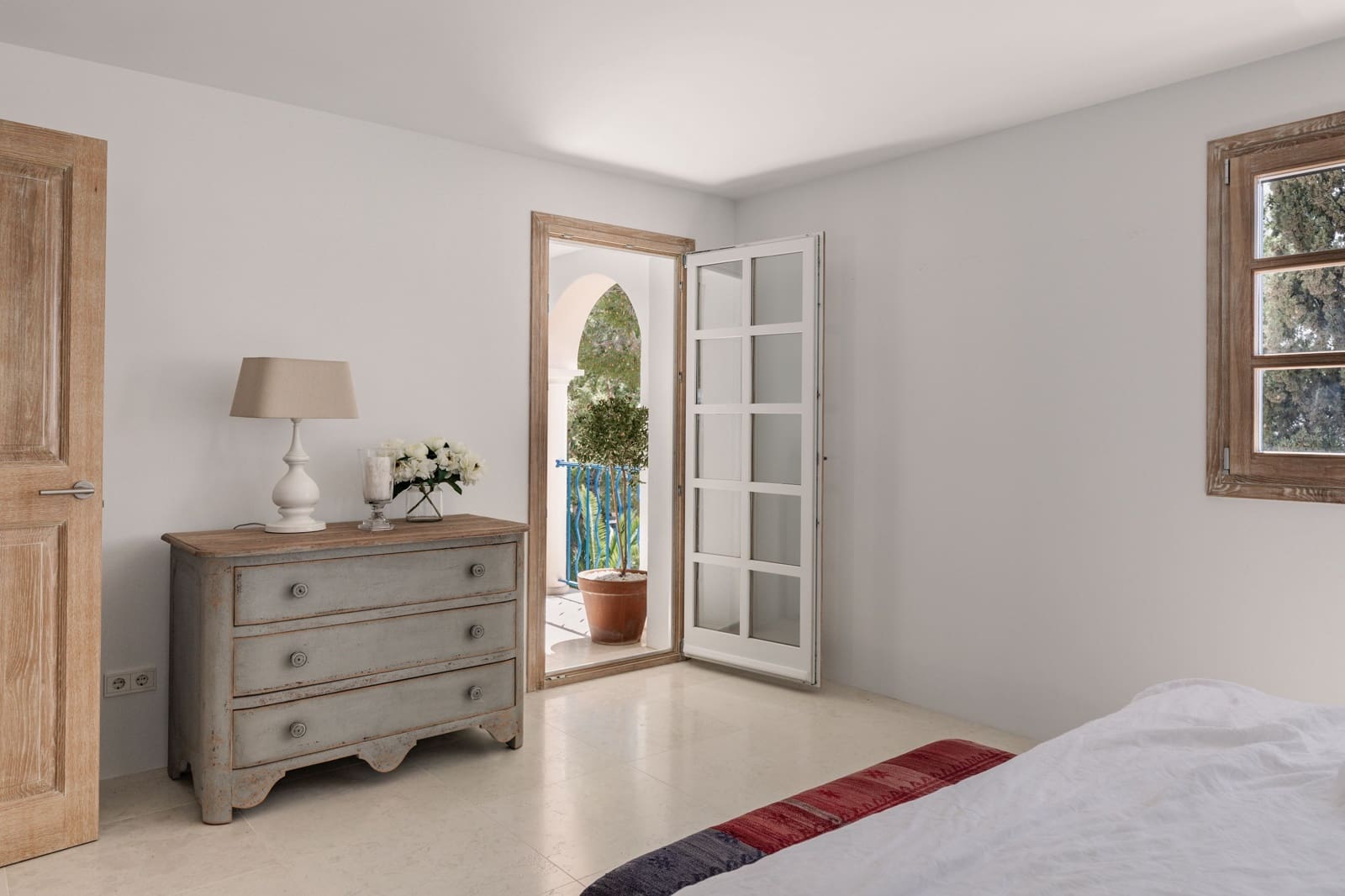 3 Zimmer Villa zu vermieten in Illetas mit Pool Garage - 9.500 € (Ref: 9937304)
