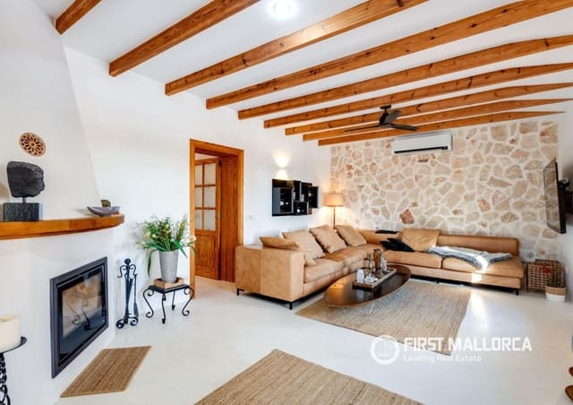 4 soveværelse Finca/Landehus til salg i Llucmajor med swimmingpool garage - € 1.490.000 (Ref: 9941503)