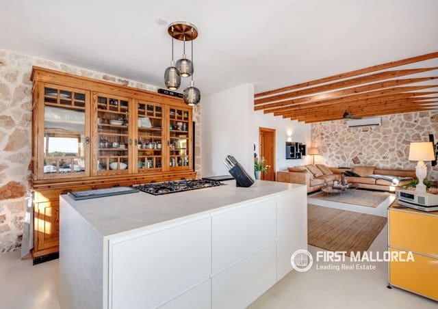 4 soveværelse Finca/Landehus til salg i Llucmajor med swimmingpool garage - € 1.490.000 (Ref: 9941503)