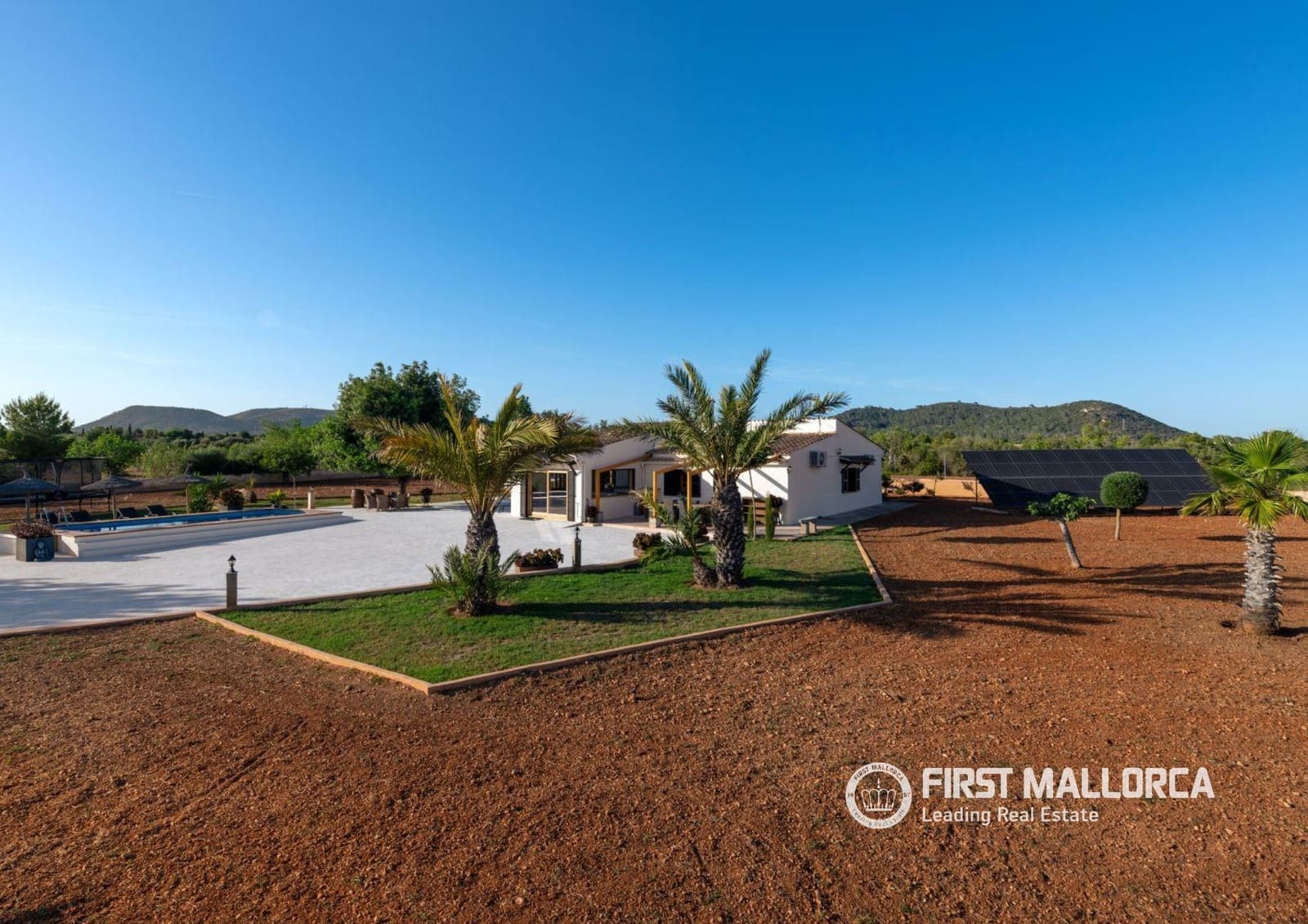 4 soveværelse Finca/Landehus til salg i Llucmajor med swimmingpool garage - € 1.490.000 (Ref: 9941503)