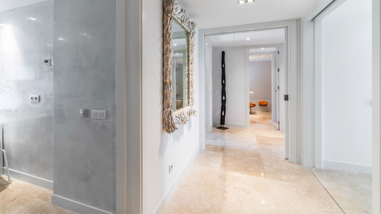 2 slaapkamer Appartement te koop in Bendinat met zwembad garage - € 1.750.000 (Ref: 9941504)