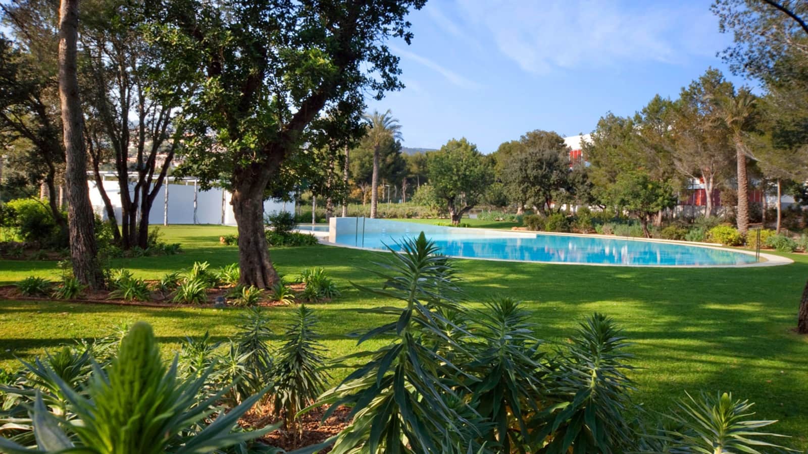 2 slaapkamer Appartement te koop in Bendinat met zwembad garage - € 1.750.000 (Ref: 9941504)