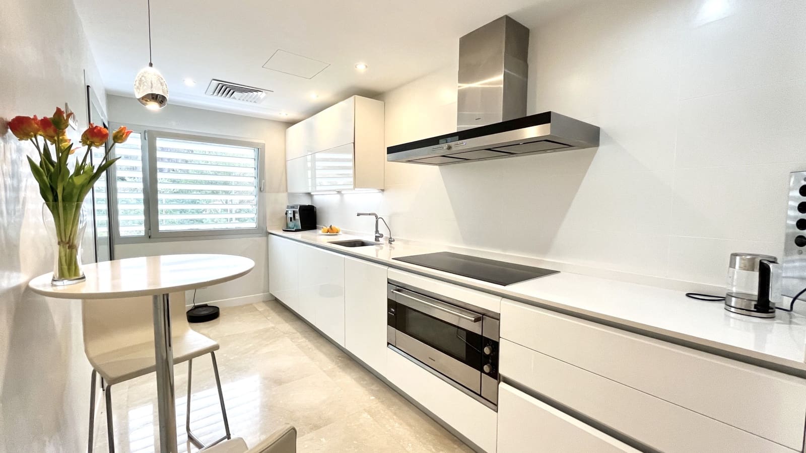 2 slaapkamer Appartement te koop in Bendinat met zwembad garage - € 1.750.000 (Ref: 9941504)