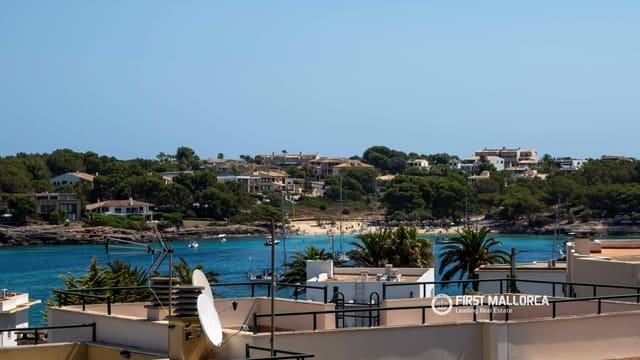 Ático de 3 habitaciones en Portocolom, Felanitx en venta con piscina garaje - 2.300.000 € (Ref: 9944916)