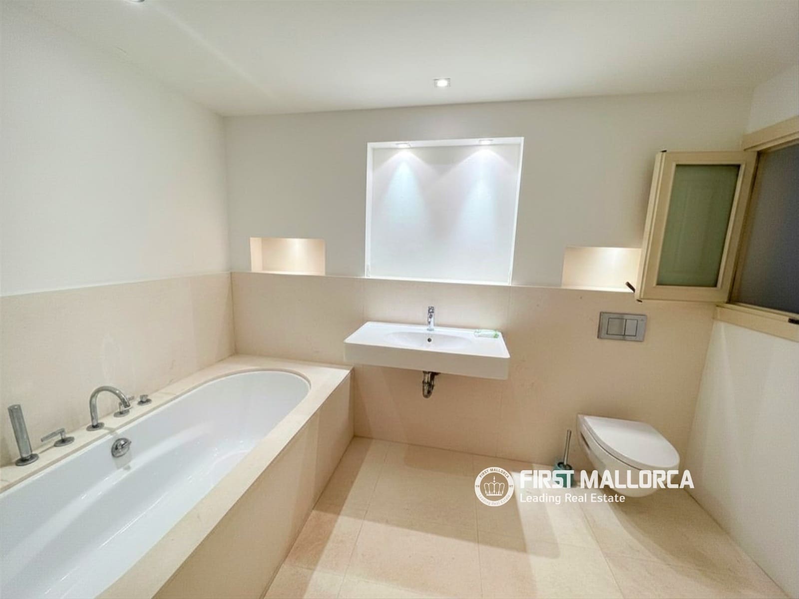 2 soverom Leilighet til salgs i Palma de Mallorca - € 750 000 (Ref: 9946782)