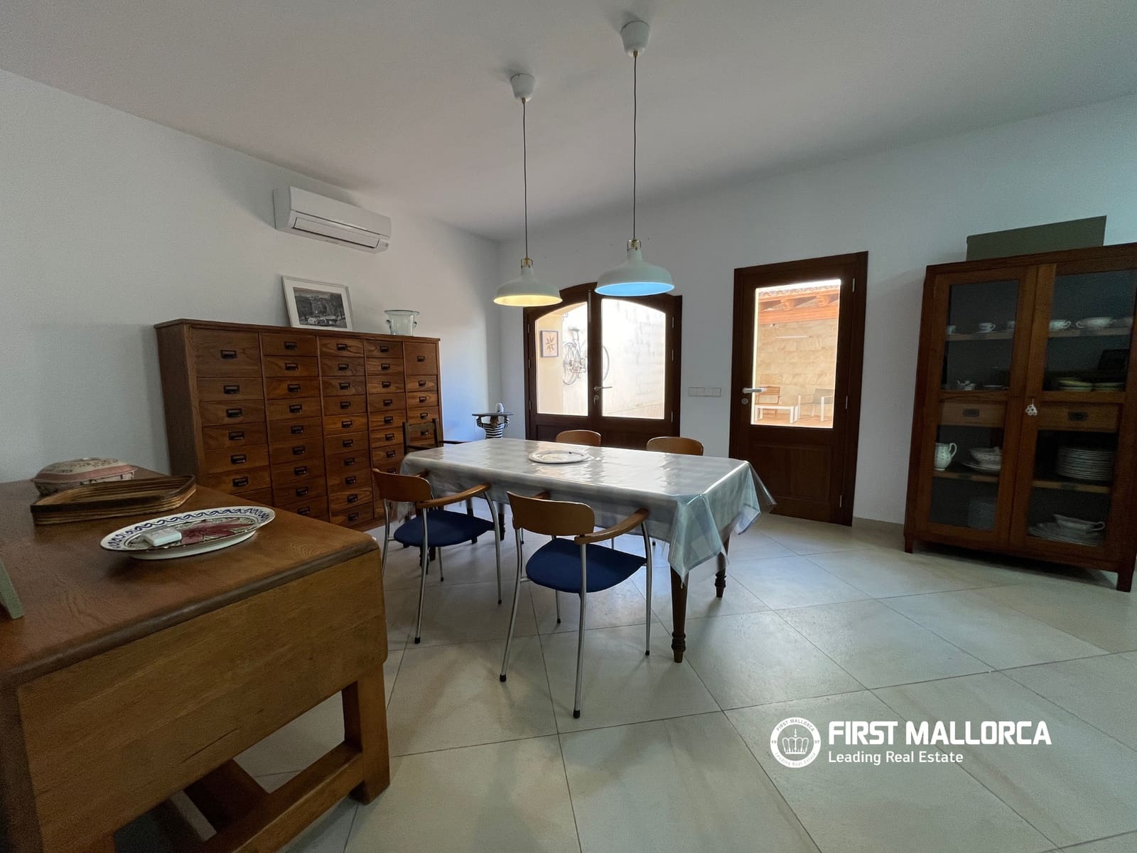 2 bedroom Terraced Villa for rent in Maria de la Salud / Maria de la Salut - € 2,000 (Ref: 9946783)