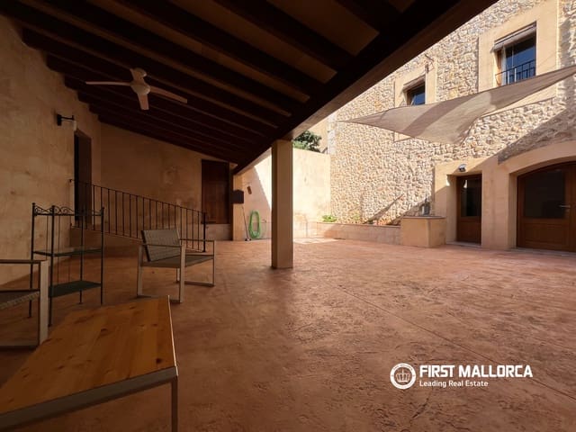 2 soveværelse Rækkehus til leje i María de la Salud / María de la Salut - € 2.000 (Ref: 9946783)