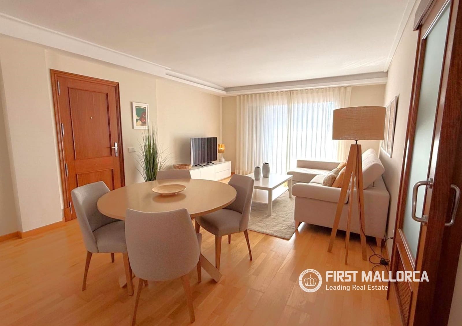 Appartement de 2 chambres à louer à Llucmajor avec piscine garage - 2 000 € (Ref: 9948885)