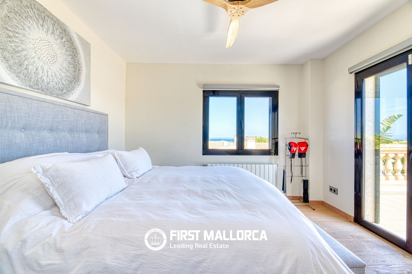 5 bedroom Villa for rent in Cala Vinyes / Cala Vinyas / Cala Vinas - € 10,000 (Ref: 9948886)