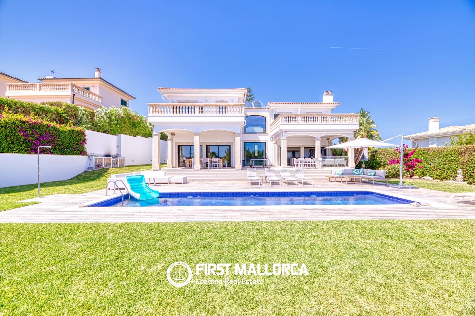 5 bedroom Villa for rent in Cala Vinyes / Cala Vinyas / Cala Vinas - € 10,000 (Ref: 9948886)