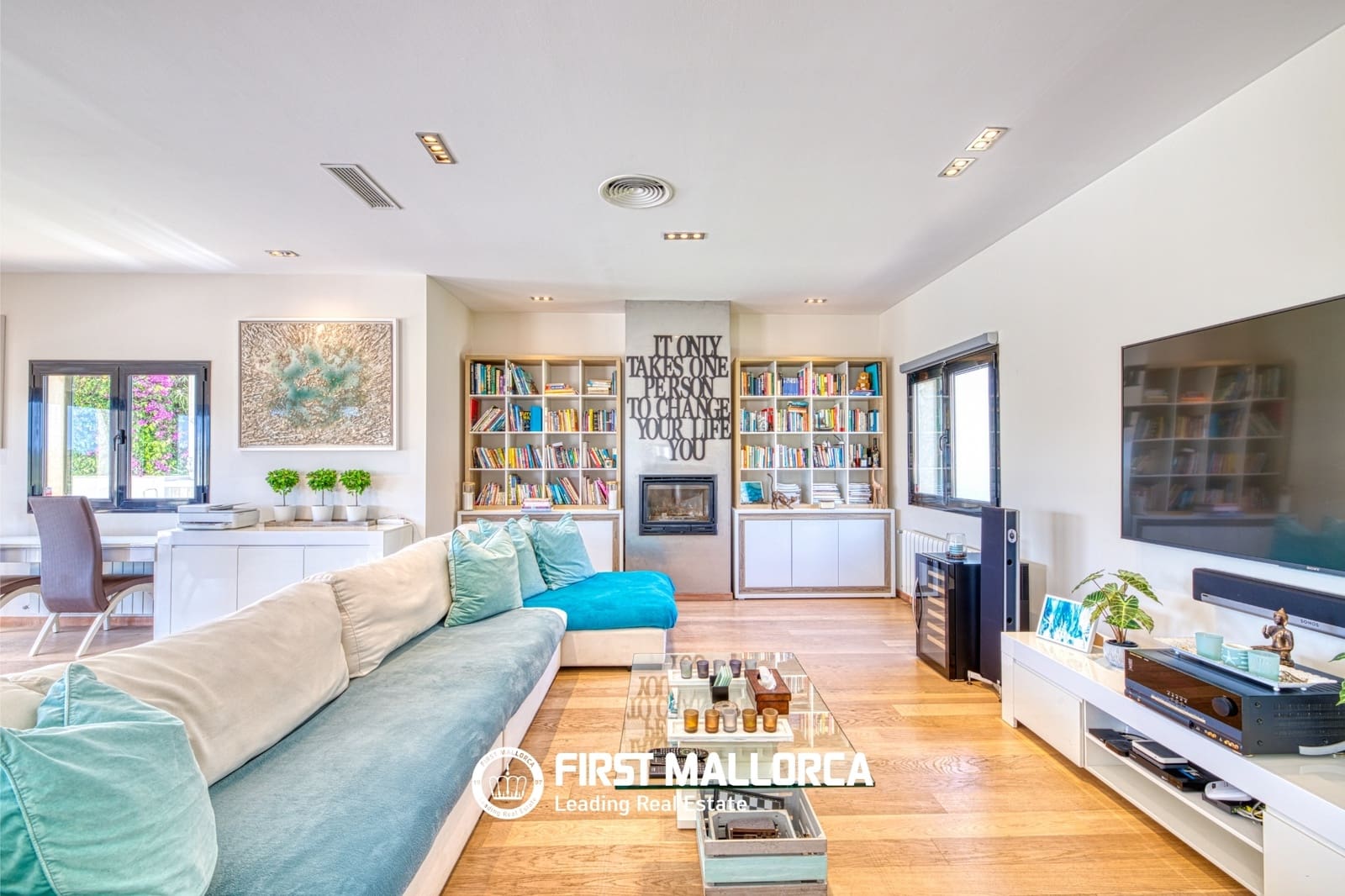 5 bedroom Villa for rent in Cala Vinyes / Cala Vinyas / Cala Vinas - € 10,000 (Ref: 9948886)