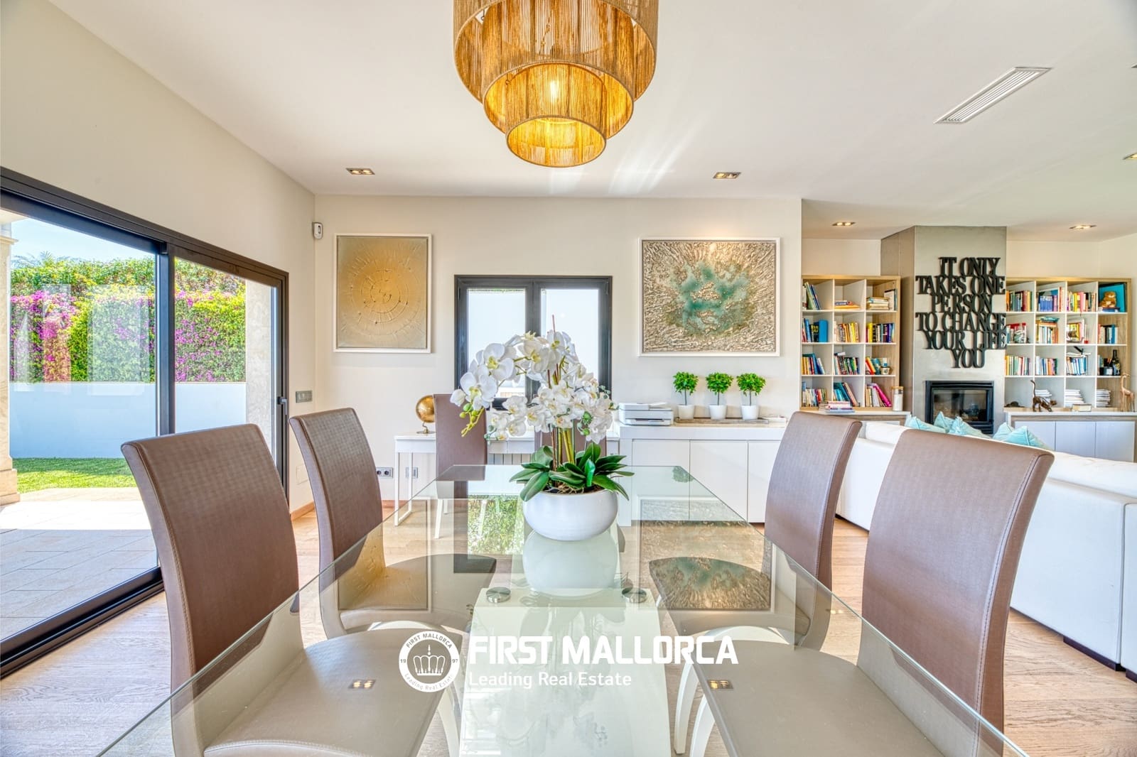 5 bedroom Villa for rent in Cala Vinyes / Cala Vinyas / Cala Vinas - € 10,000 (Ref: 9948886)