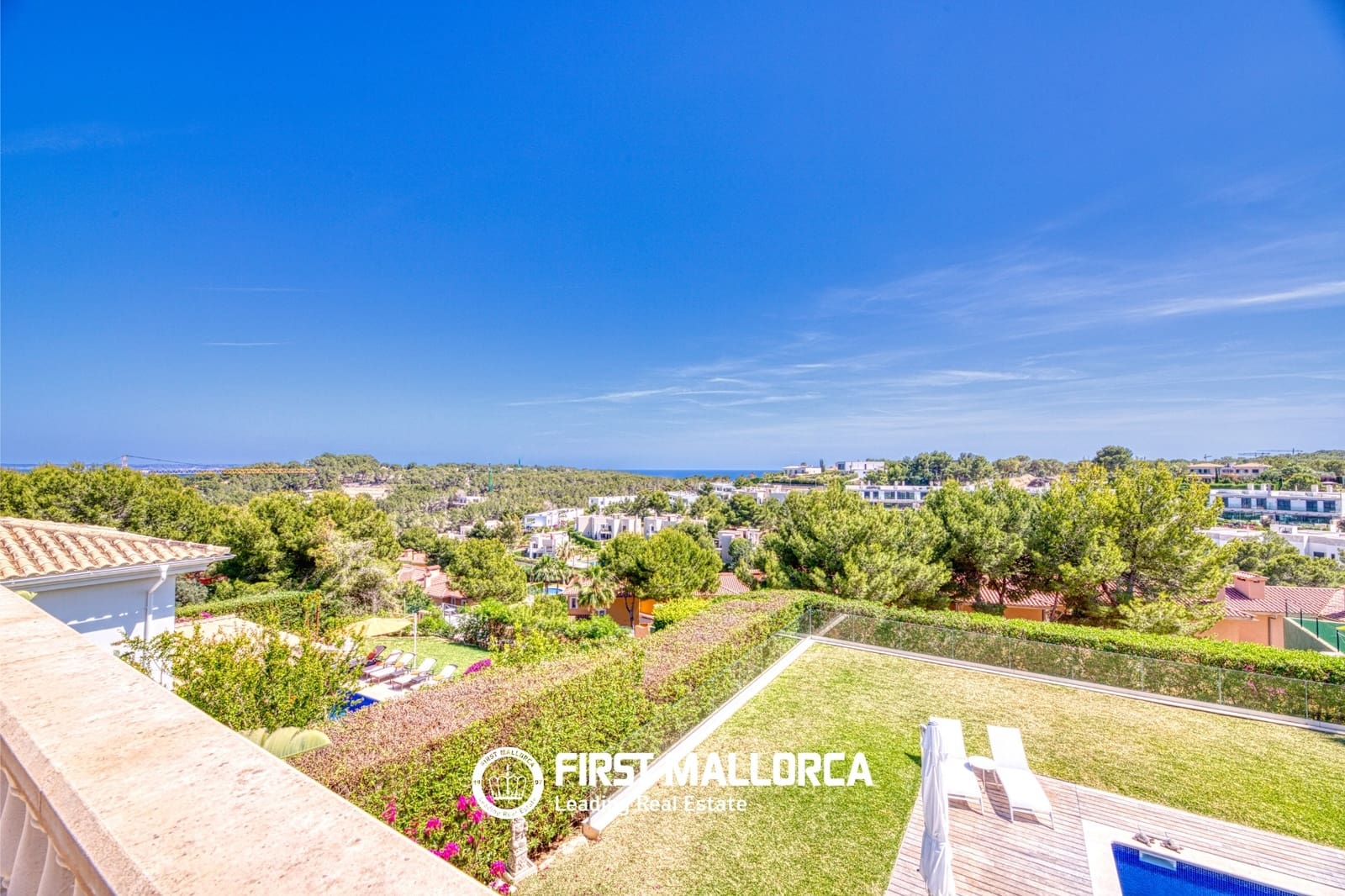 5 bedroom Villa for rent in Cala Vinyes / Cala Vinyas / Cala Vinas - € 10,000 (Ref: 9948886)