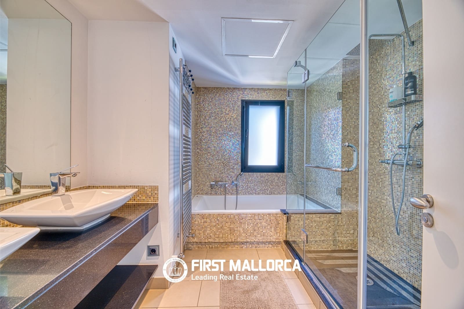 5 bedroom Villa for rent in Cala Vinyes / Cala Vinyas / Cala Vinas - € 10,000 (Ref: 9948886)