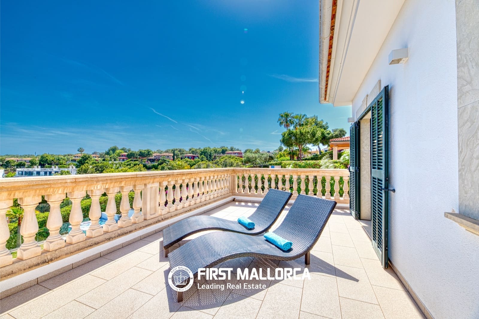 5 bedroom Villa for rent in Cala Vinyes / Cala Vinyas / Cala Vinas - € 10,000 (Ref: 9948886)