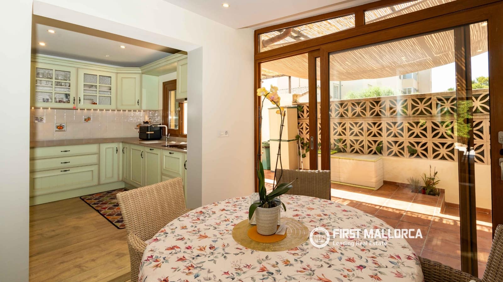 4 sypialnia Willa na sprzedaż w Portals Nous z garażem - 1 900 000 € (Ref: 9948887)
