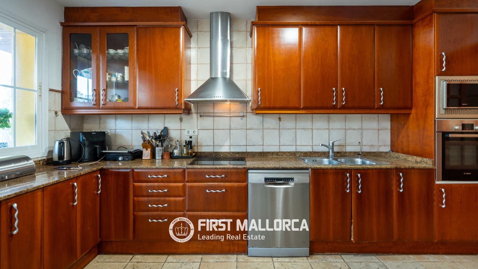6 quarto Moradia para venda em Santa Ponsa com piscina garagem - 3 600 000 € (Ref: 9948888)