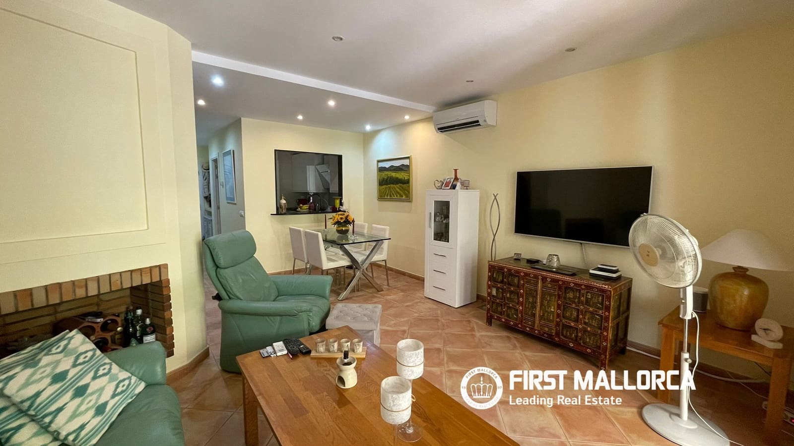 2 sypialnia Dom do wynajęcia w Es Camp De Mar / El Camp De Mar z garażem - 3 000 € (Ref: 9950677)