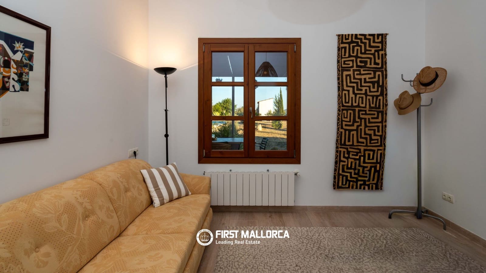 3 sypialnia Finka/Dom wiejski na sprzedaż w Moscari z basenem garażem - 2 900 000 € (Ref: 9950678)