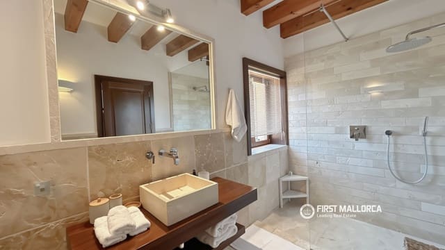 5 sypialnia Willa na sprzedaż w Santa Ponsa, Calvià z basenem garażem - 5 600 000 € (Ref: 9953409)