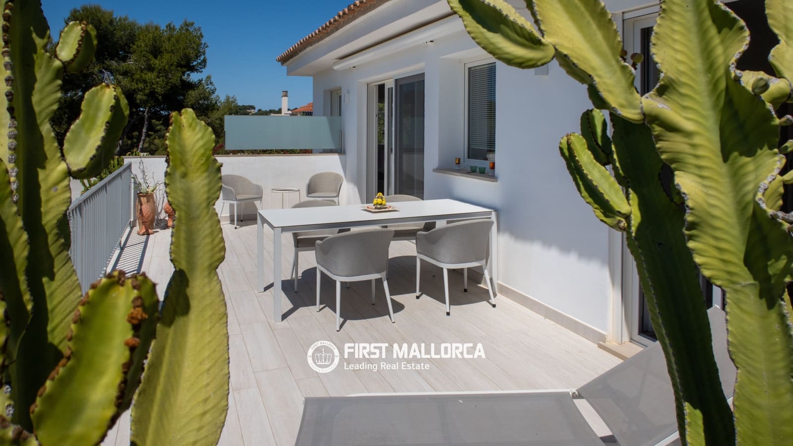 Chalet de 5 habitaciones en Santa Ponsa en venta con piscina garaje - 3.250.000 € (Ref: 9953411)
