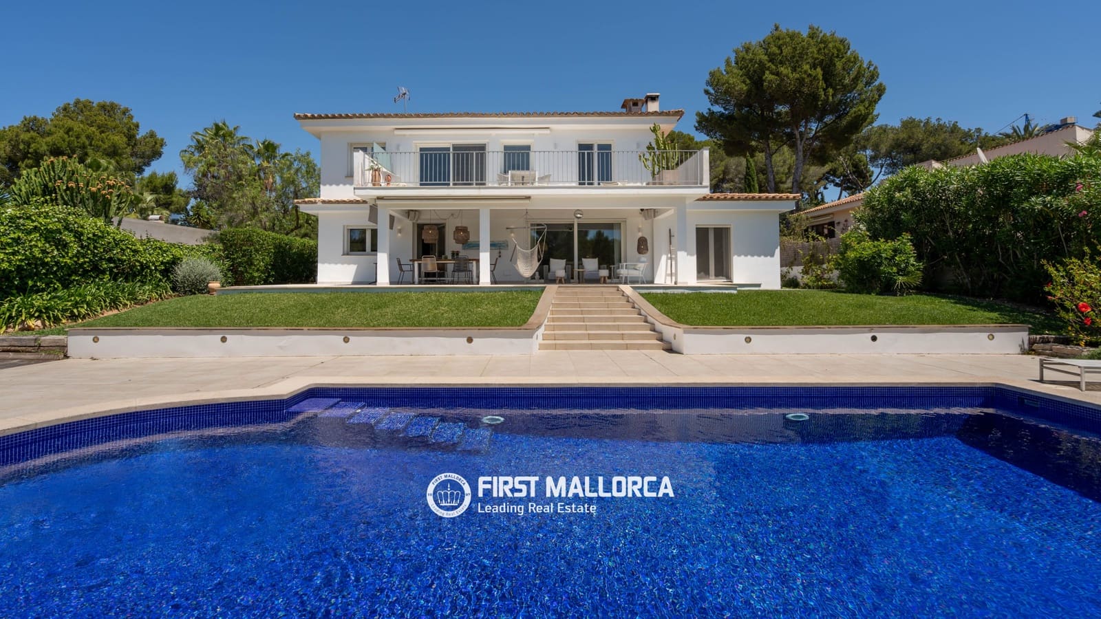 Chalet de 5 habitaciones en Santa Ponsa en venta con piscina garaje - 3.250.000 € (Ref: 9953411)