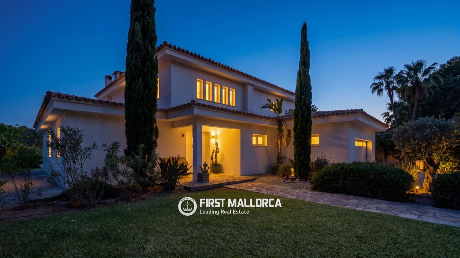 Chalet de 5 habitaciones en Santa Ponsa en venta con piscina garaje - 3.250.000 € (Ref: 9953411)